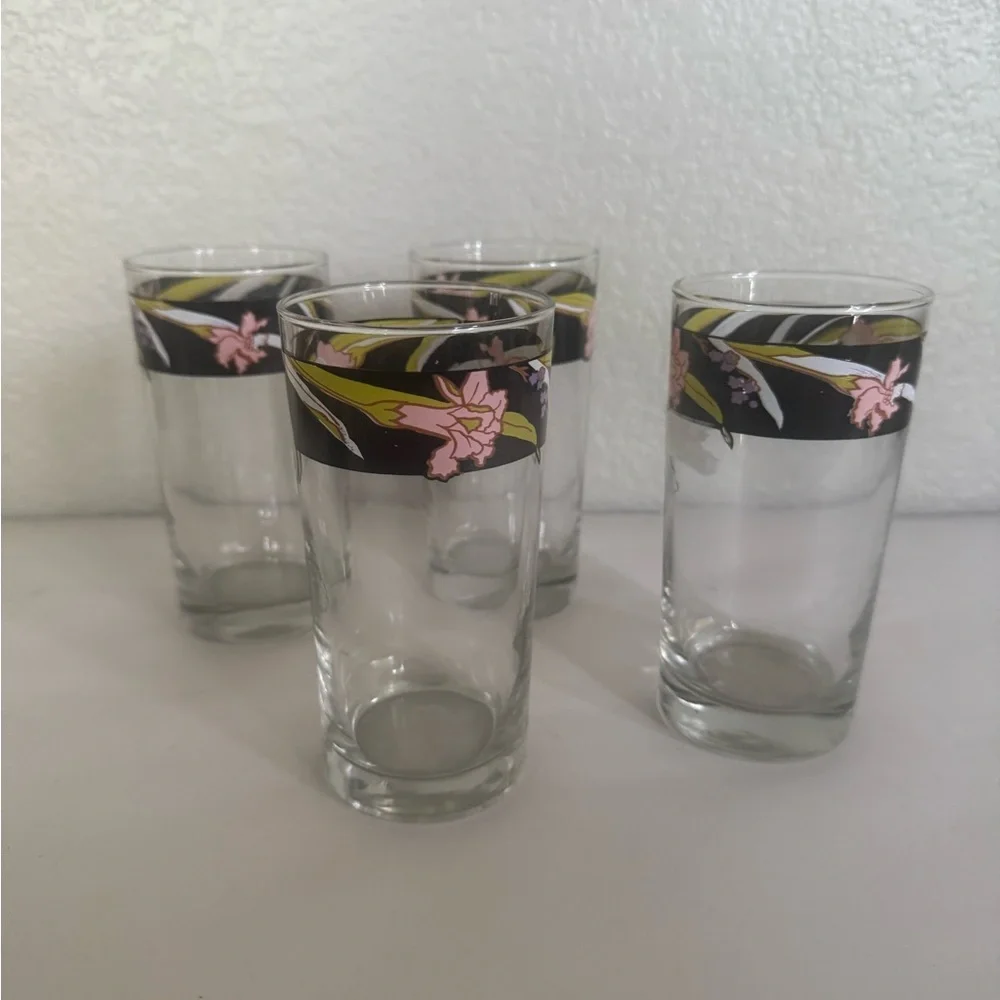 80s Black and Green Orchid Lilly Water Glasses set of 4
